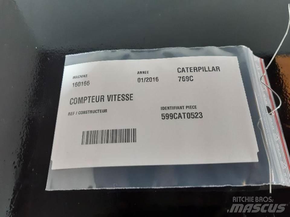 CAT 769C Cabine si interior