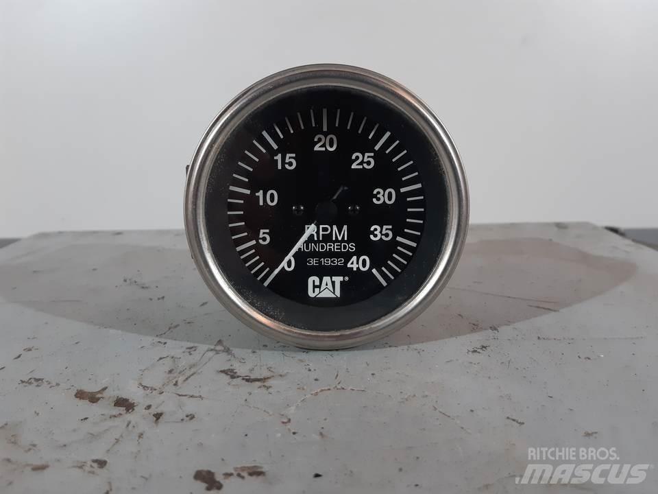 CAT 769C Cabine si interior