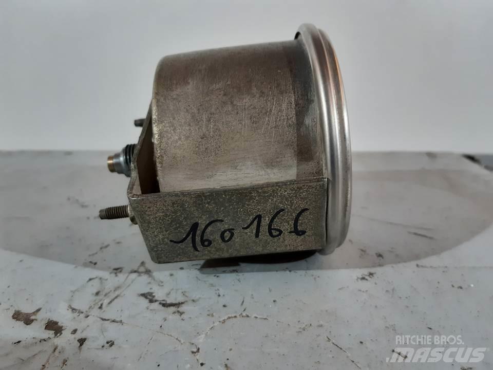 CAT 769C Cabine si interior