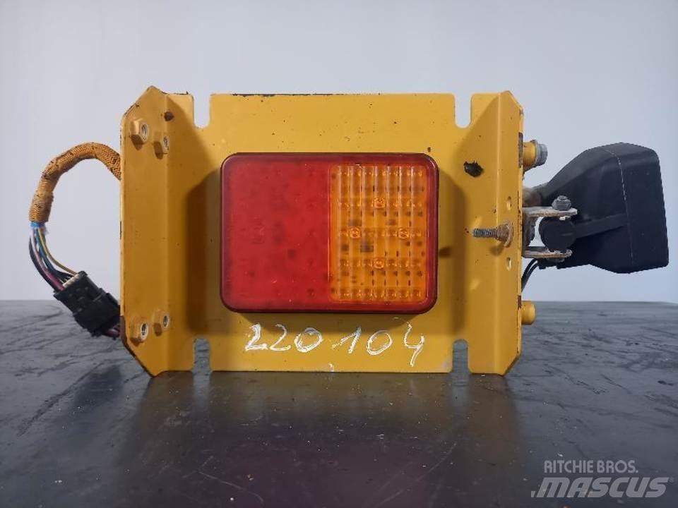 CAT 770 Cabine si interior