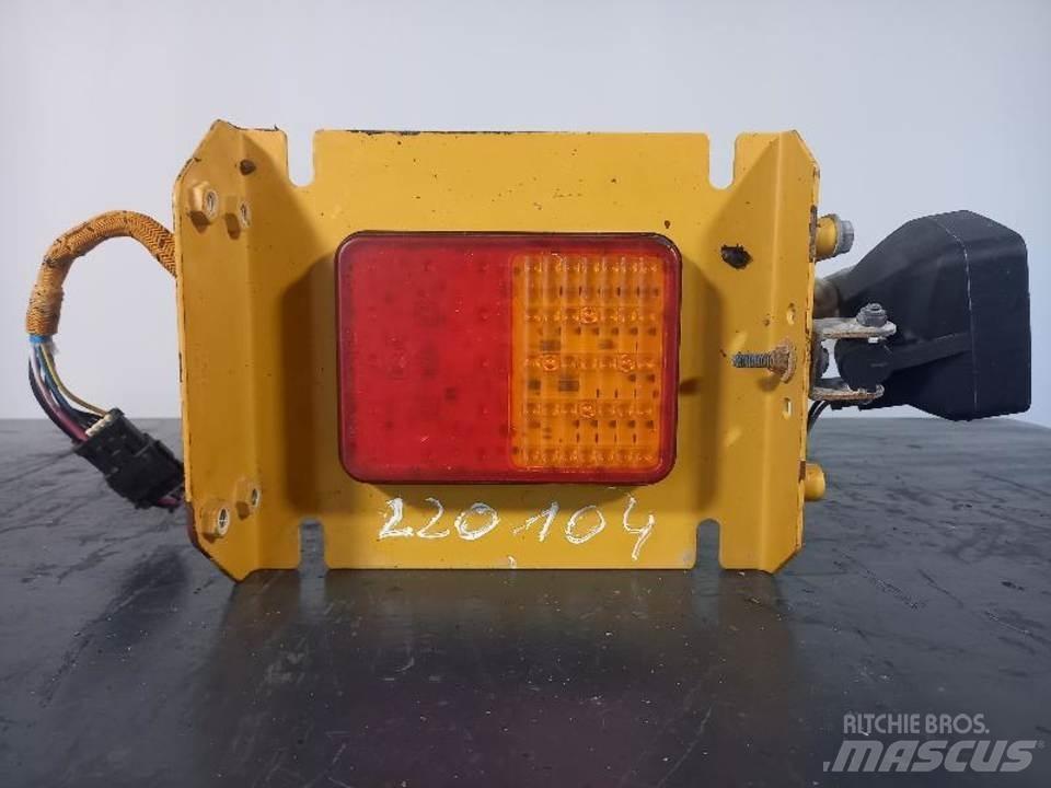 CAT 770 Cabine si interior