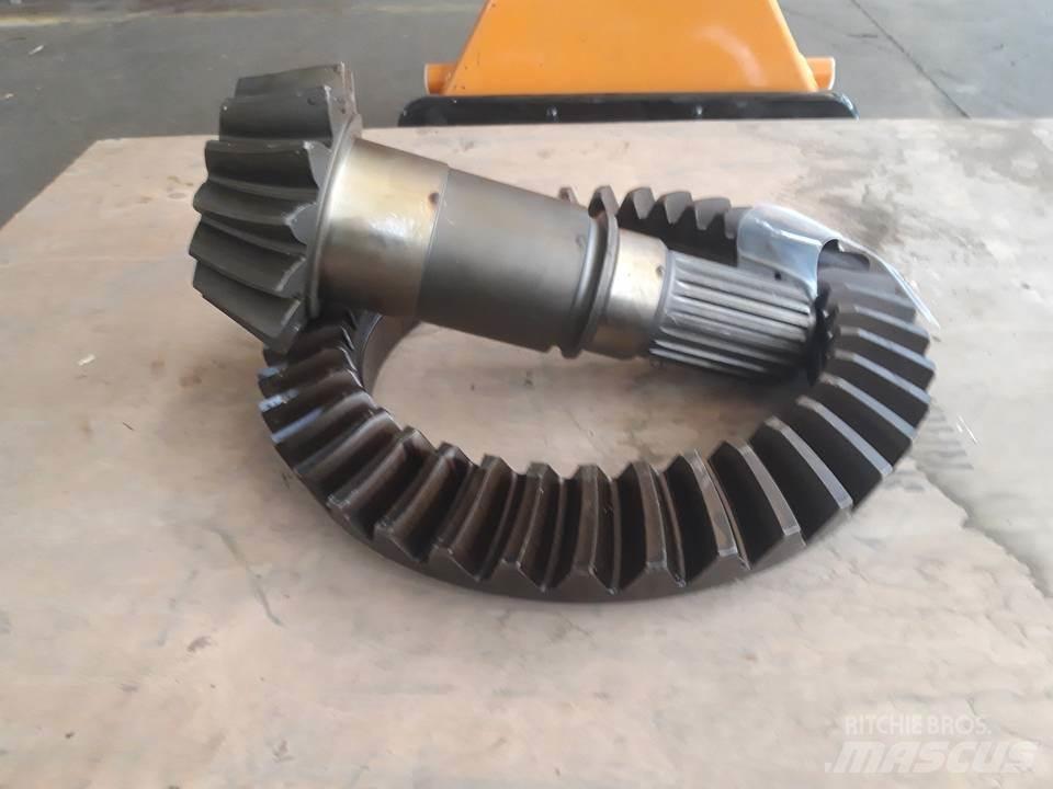 CAT 824B Transmisie