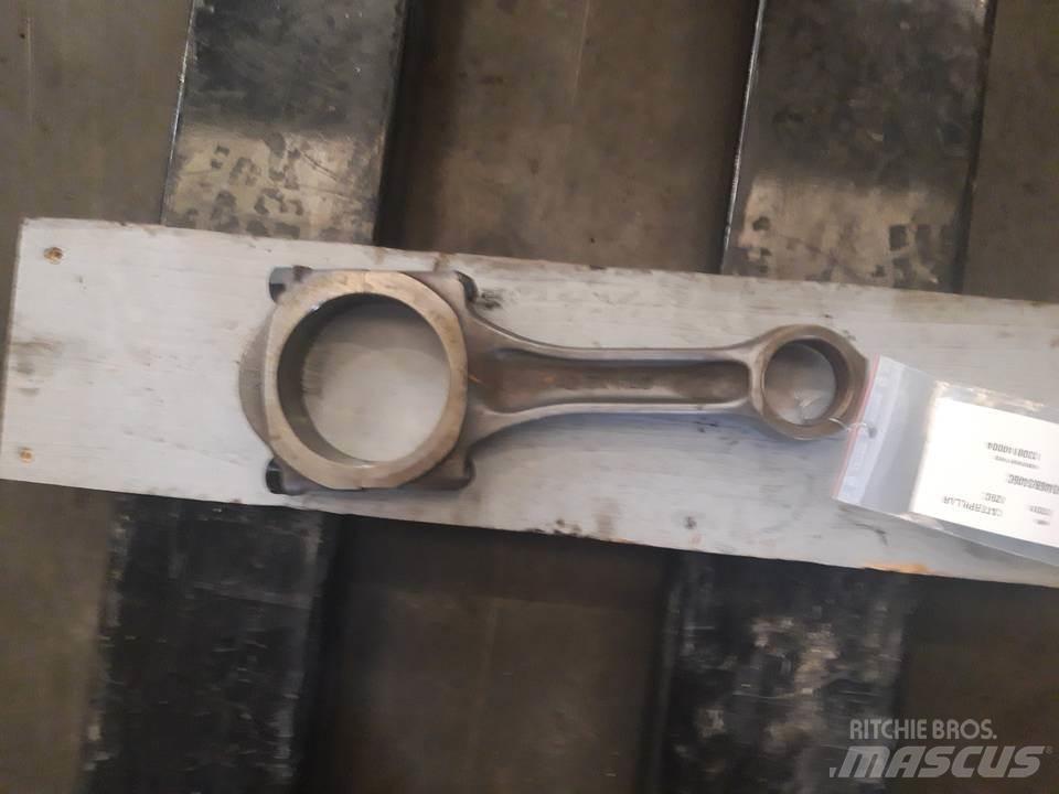CAT 826C Motoare