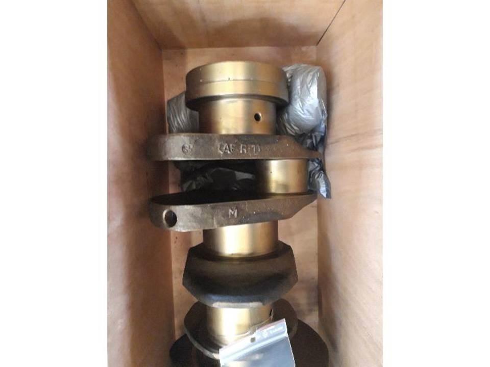 CAT 826G Motoare