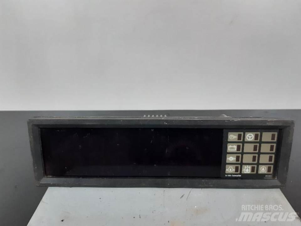 CAT 950F Cabine si interior