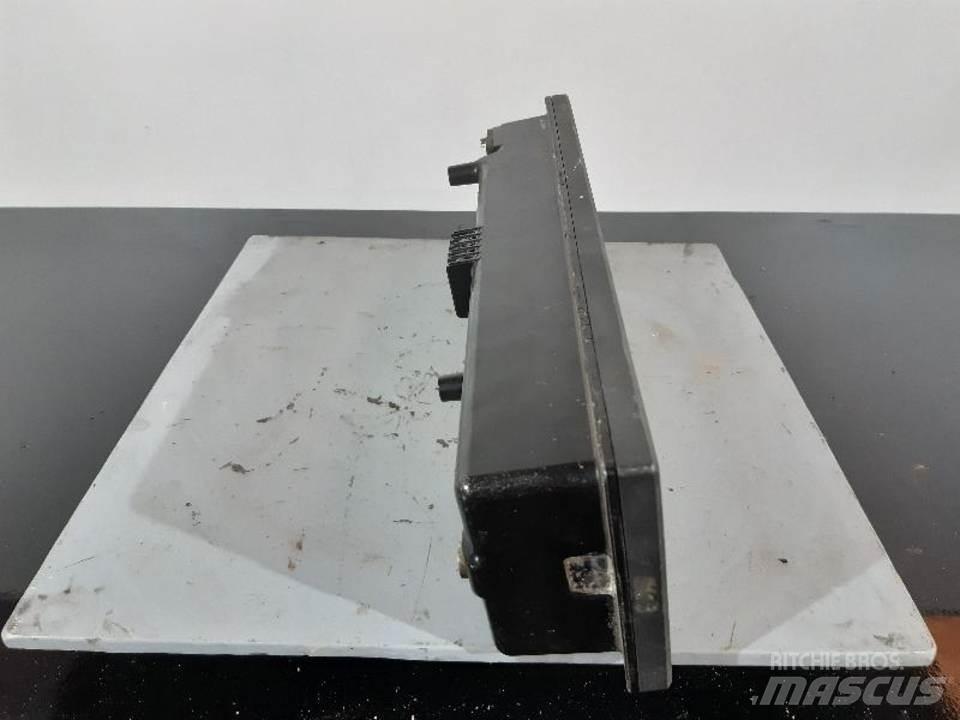 CAT 950F Cabine si interior