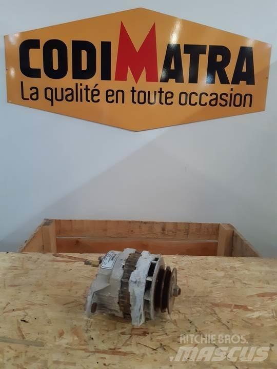 CAT 963B Motoare