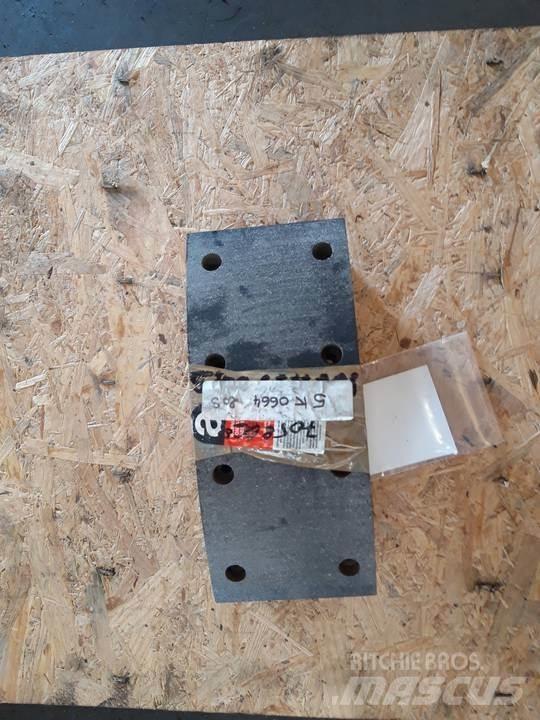 CAT 966C Lanturi, senile si sasiu
