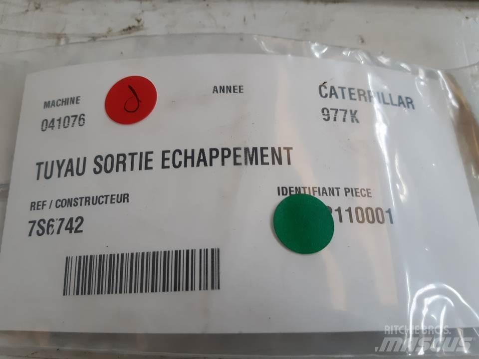 CAT 977K Motoare