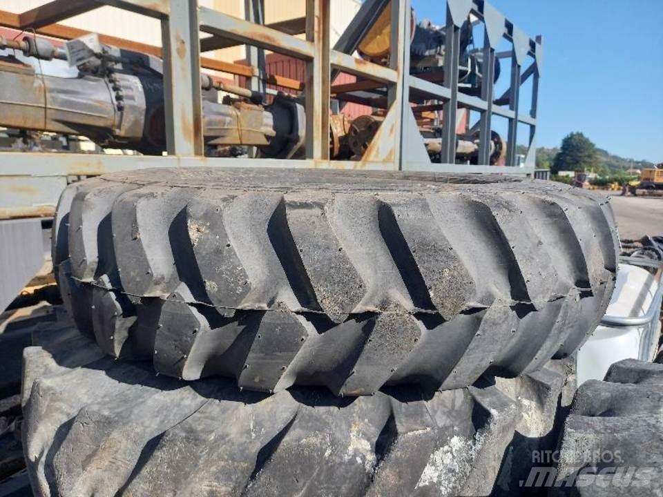 CAT M320F Lanturi, senile si sasiu