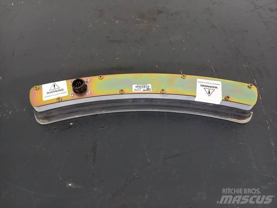 JCB JS190 Cabine si interior