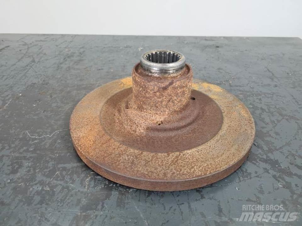 Volvo A25F Lanturi, senile si sasiu