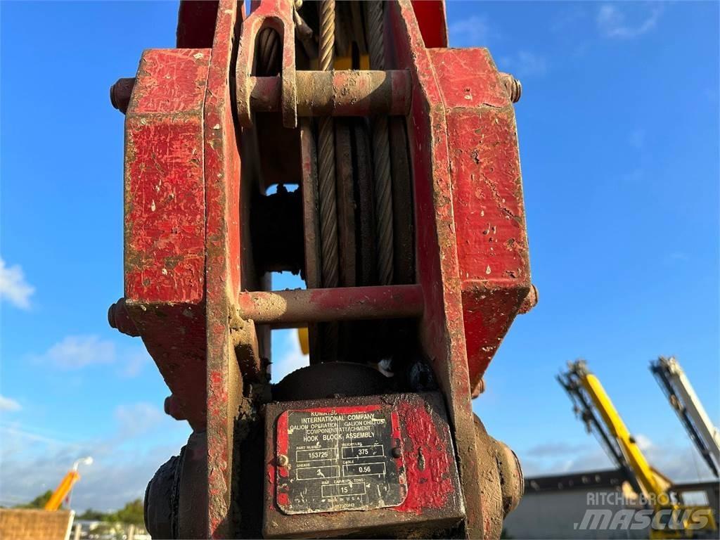 Galion 150FA Macara teren accidentat