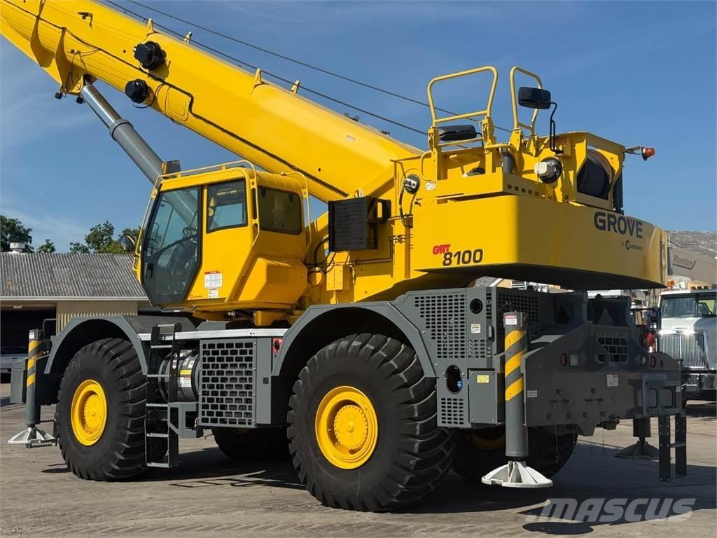 Grove GRT8100 Macara teren accidentat