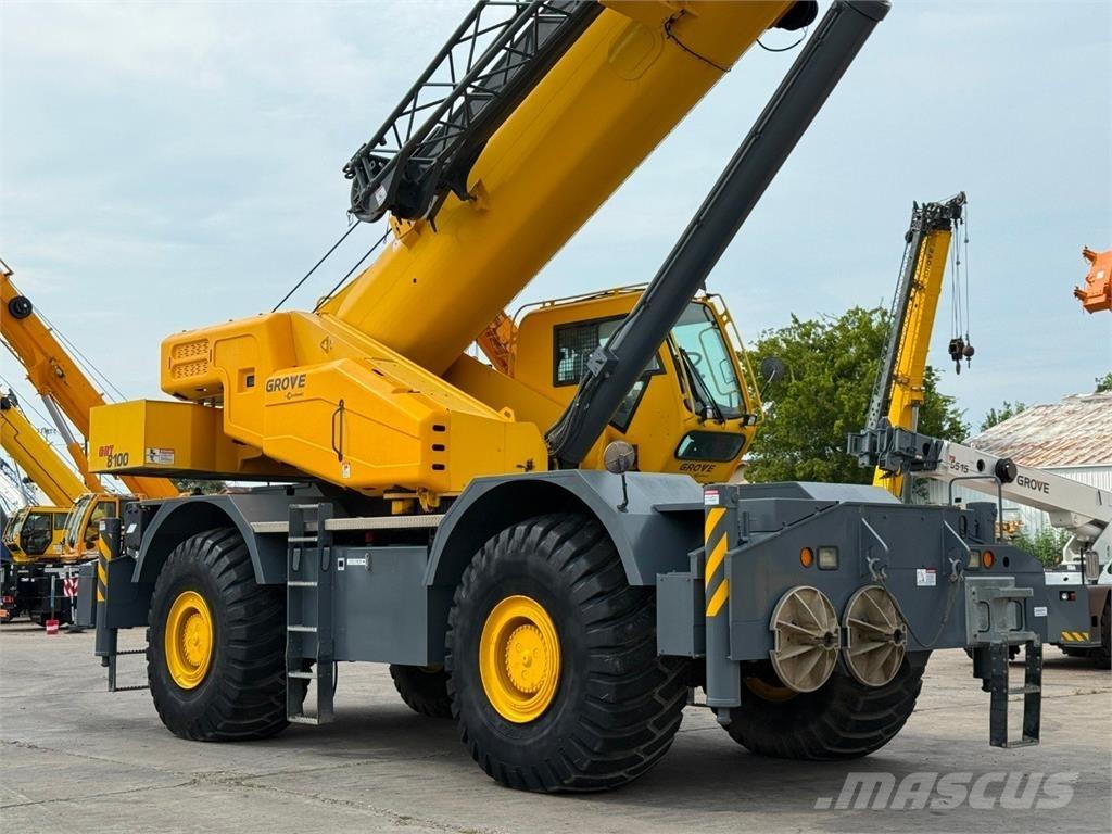 Grove GRT8100 Macara teren accidentat