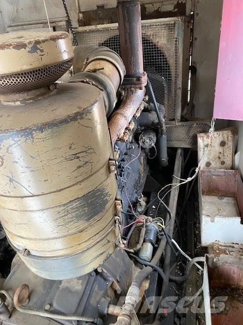 Manitowoc 3900 Macarele