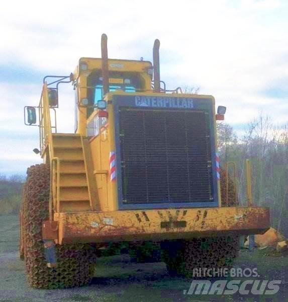 CAT 990 Incarcator pe pneuri