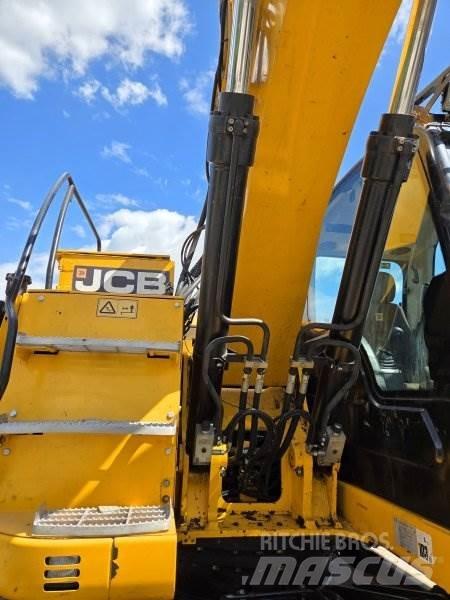 JCB JZ 235 LC Excavatoare pe șenile

