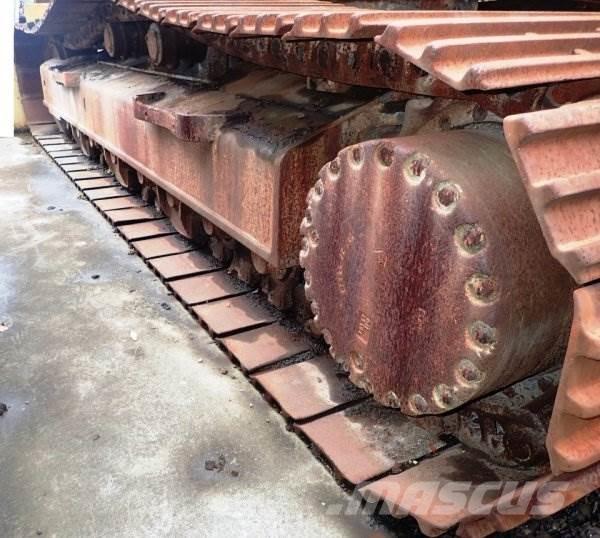 Komatsu PC 340 Excavatoare pe șenile
