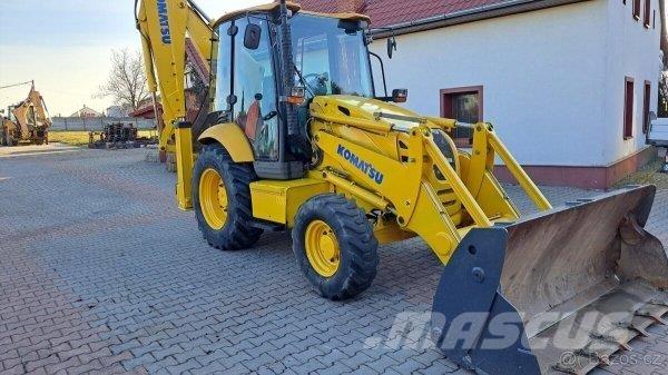 Komatsu WB 93 R Buldoexcavatoare