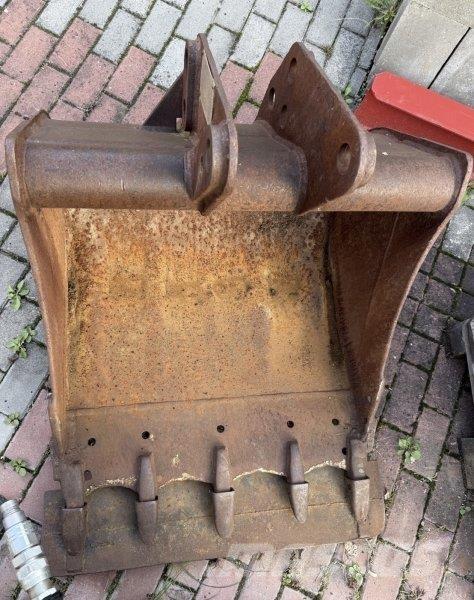 Komatsu WB 97 S2 Buldoexcavatoare