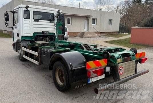 MAN TGL 12.180 Camion cu carlig de ridicare