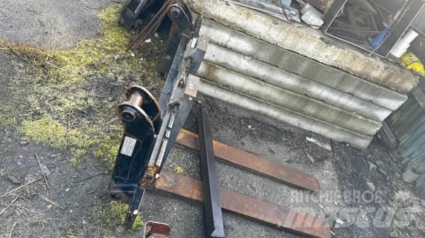 Terex TL 100 Incarcator pe pneuri