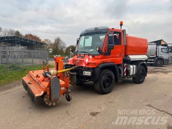 Unimog U 400 Cisterne