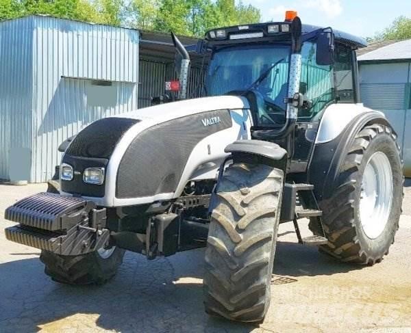 Valtra T190 Tractoare