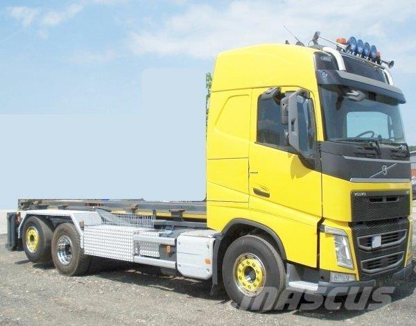 Volvo 500 +Combi-Lift Camion cu carlig de ridicare