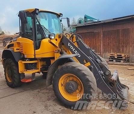 Volvo L45 H Incarcator pe pneuri