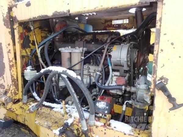 ZTS LKT 81 Combine forestiere