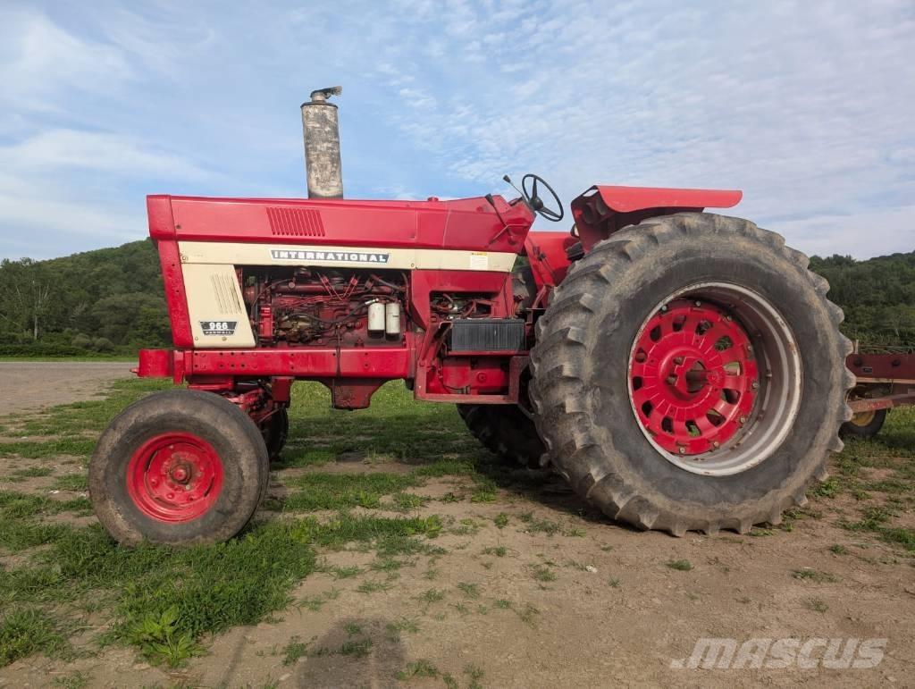 International 966 Tractoare