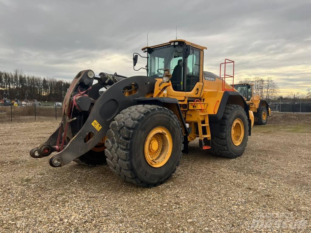 Volvo L 260 H Incarcator pe pneuri