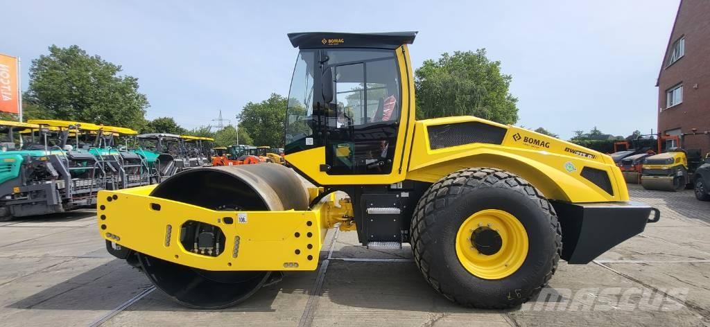 Bomag BW 213 D-5 Compactoare monocilindrice