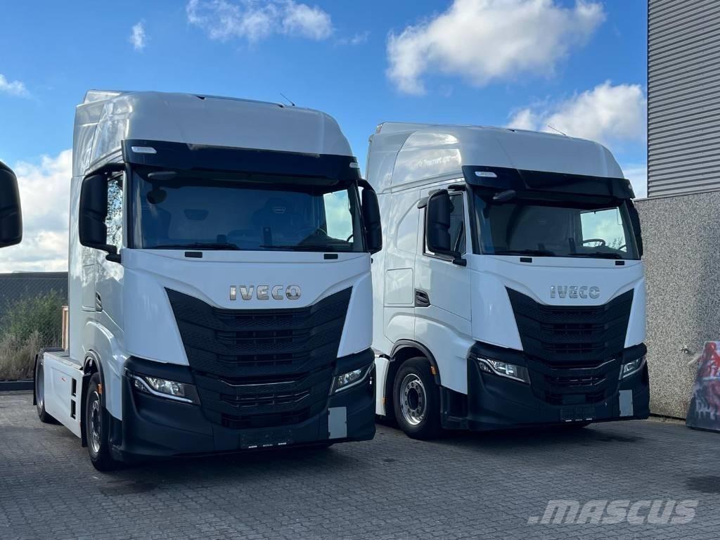 Iveco S-Way AS 440 Autotractoare
