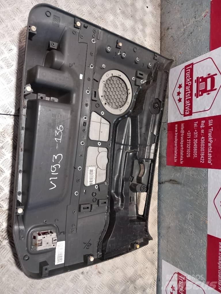Volvo FH 12 20584915 Cabine si interior