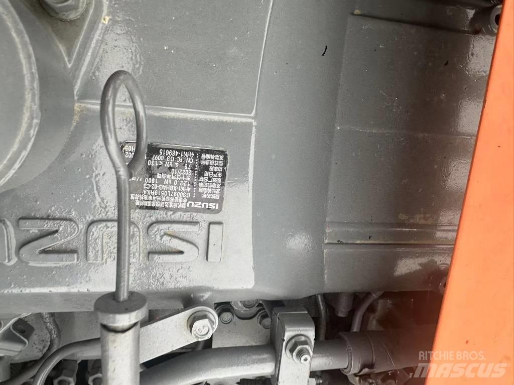 Hitachi ZX 240 Excavatoare pe șenile
