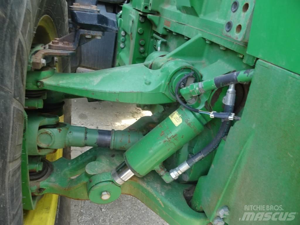 John Deere 8430 Tractoare
