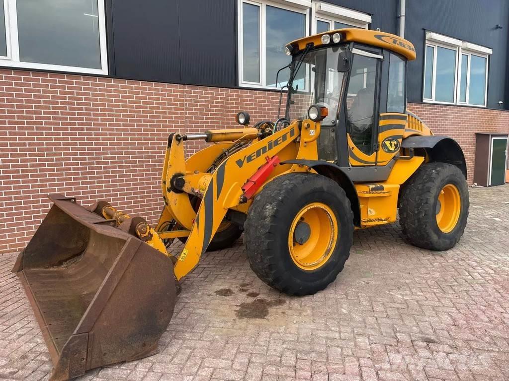 Venieri VF7.63B Incarcator pe pneuri