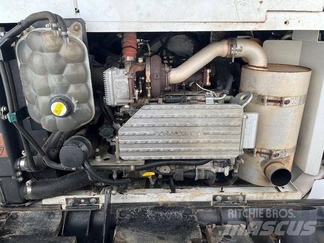 JCB JS145LCD Excavatoare pe șenile
