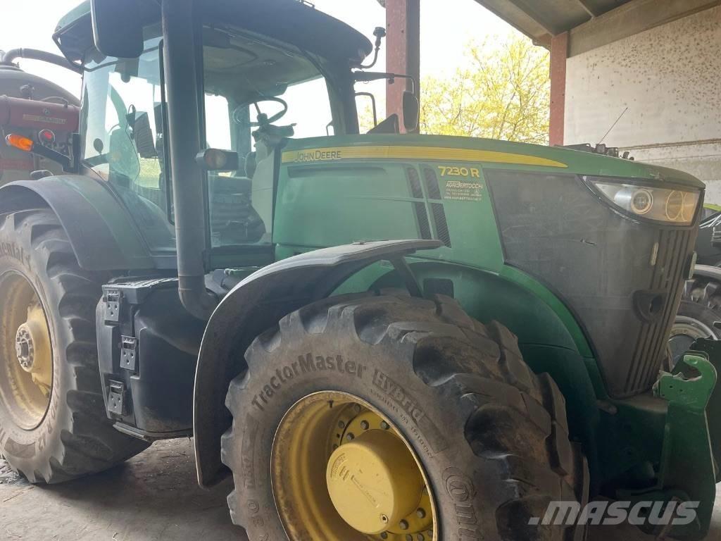 John Deere 7230 R Tractoare