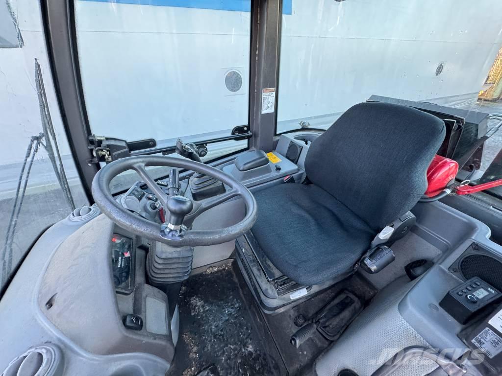 Volvo L 25 F Incarcator pe pneuri