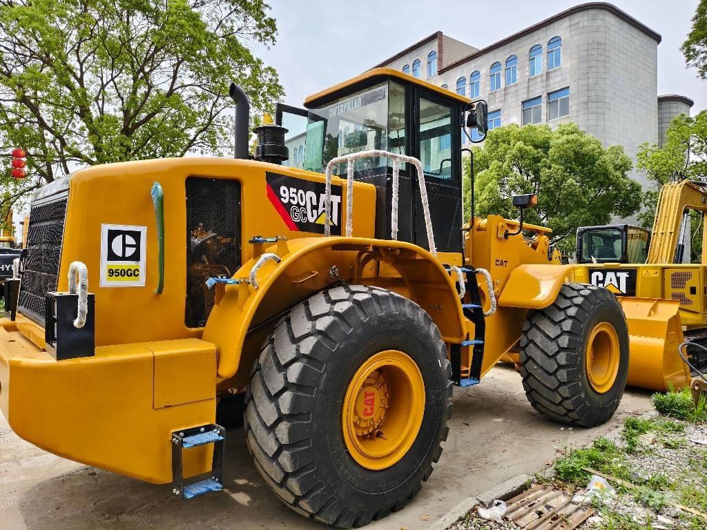 CAT 950 GC Incarcator pe pneuri