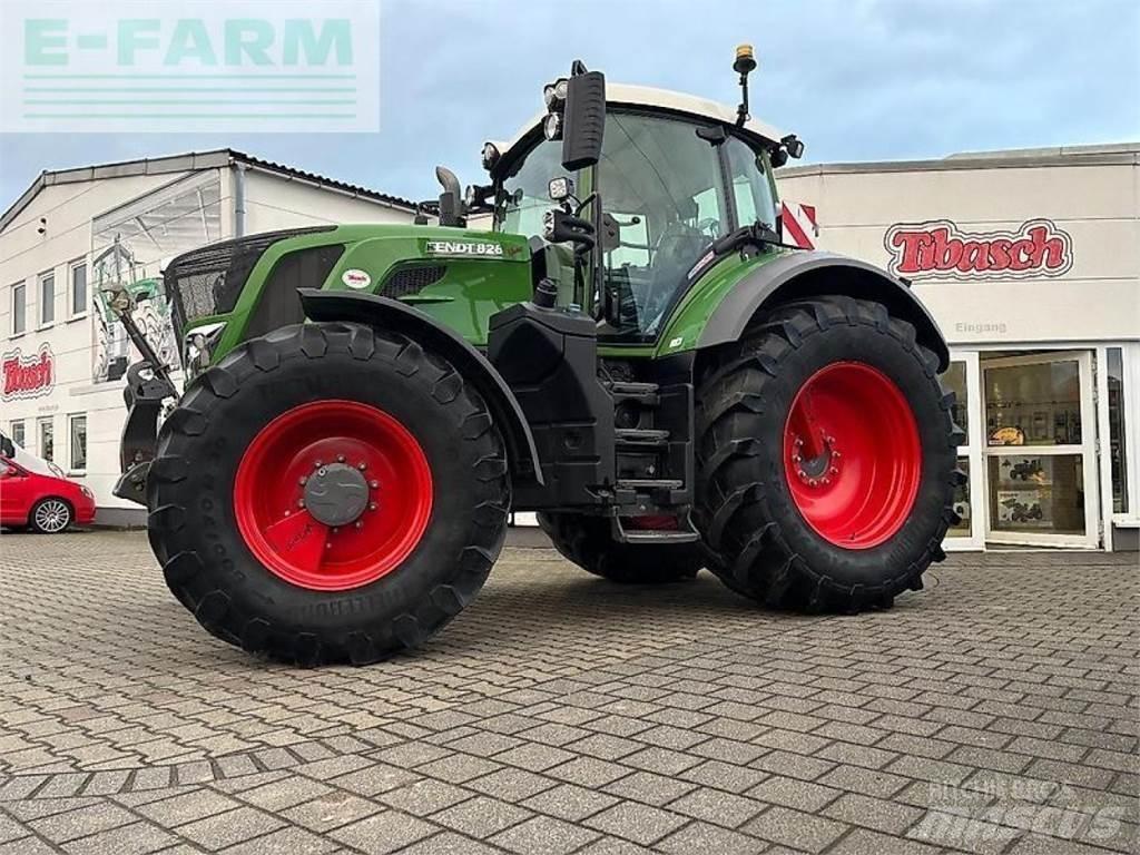 Fendt 828vario s4 Tractoare
