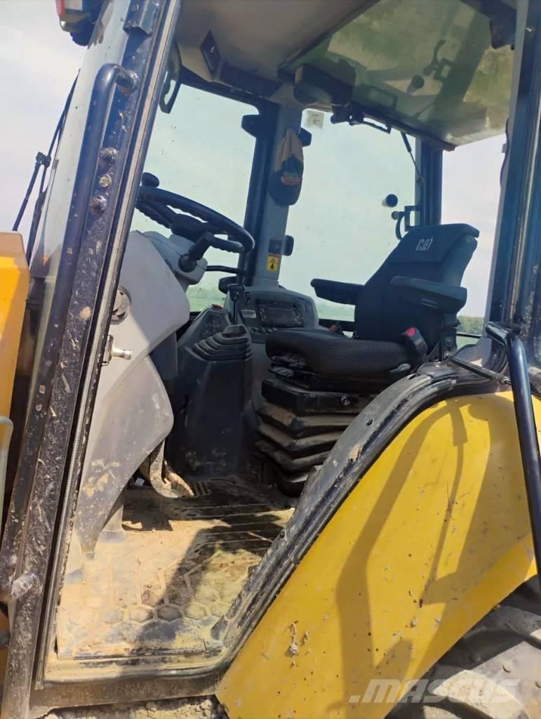 CAT 420 Buldoexcavatoare