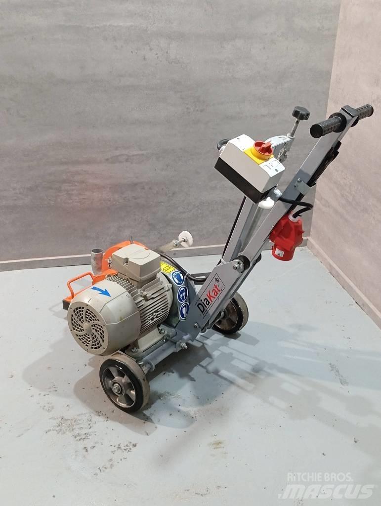 Diakat RK 10B Utilaje construcții - Altele