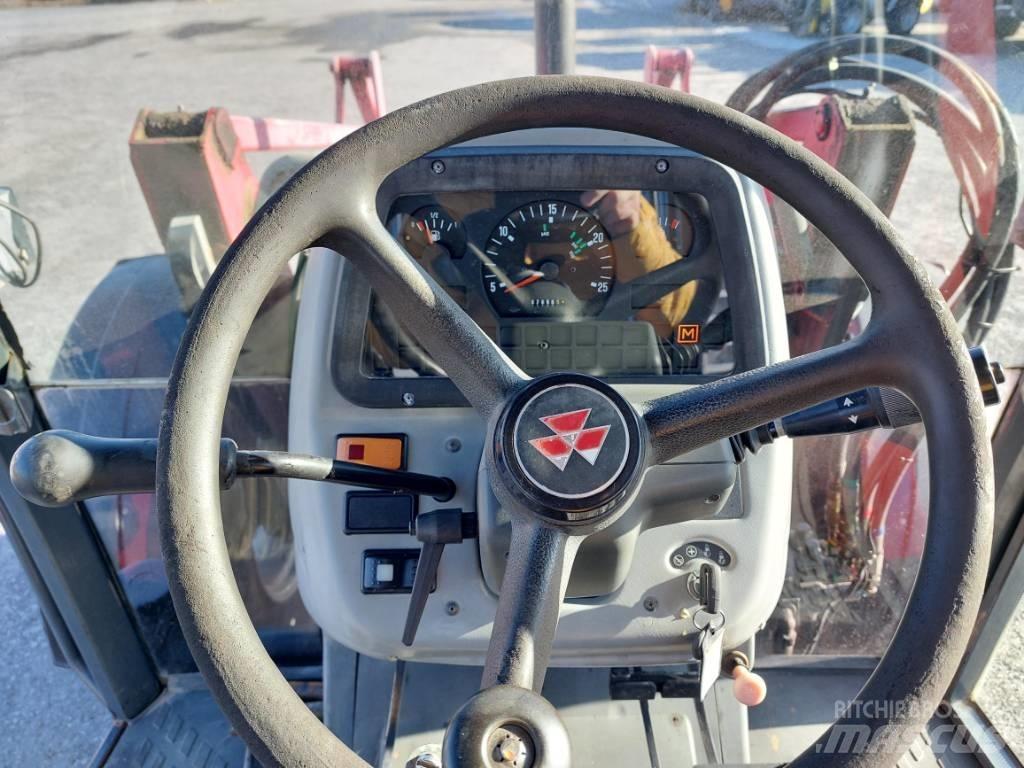 Massey Ferguson 4245 Tractoare