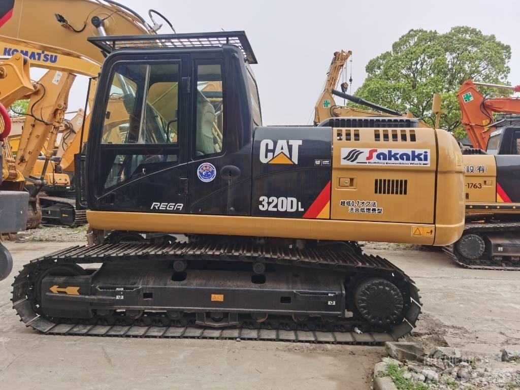 CAT 320 D L Excavatoare pe șenile
