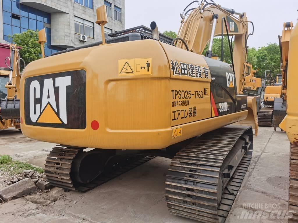 CAT 320 D L Excavatoare pe șenile
